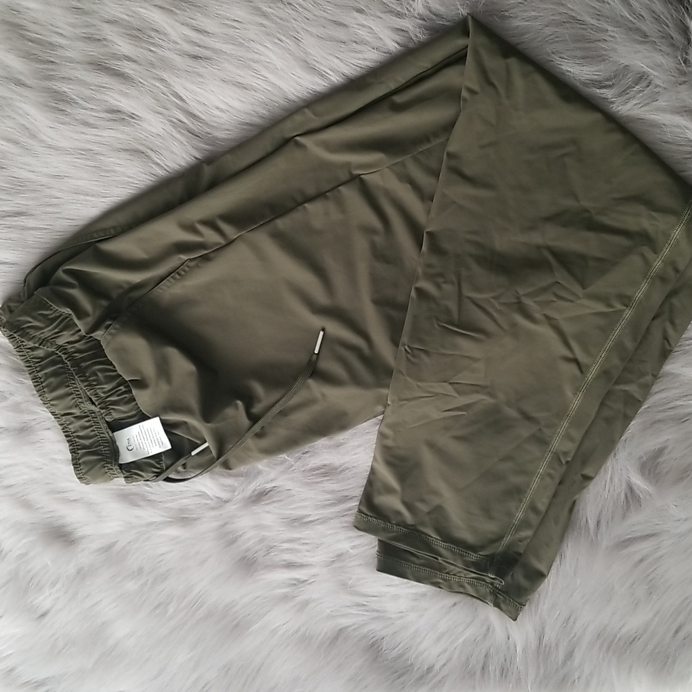 ZYIA everywhere pant